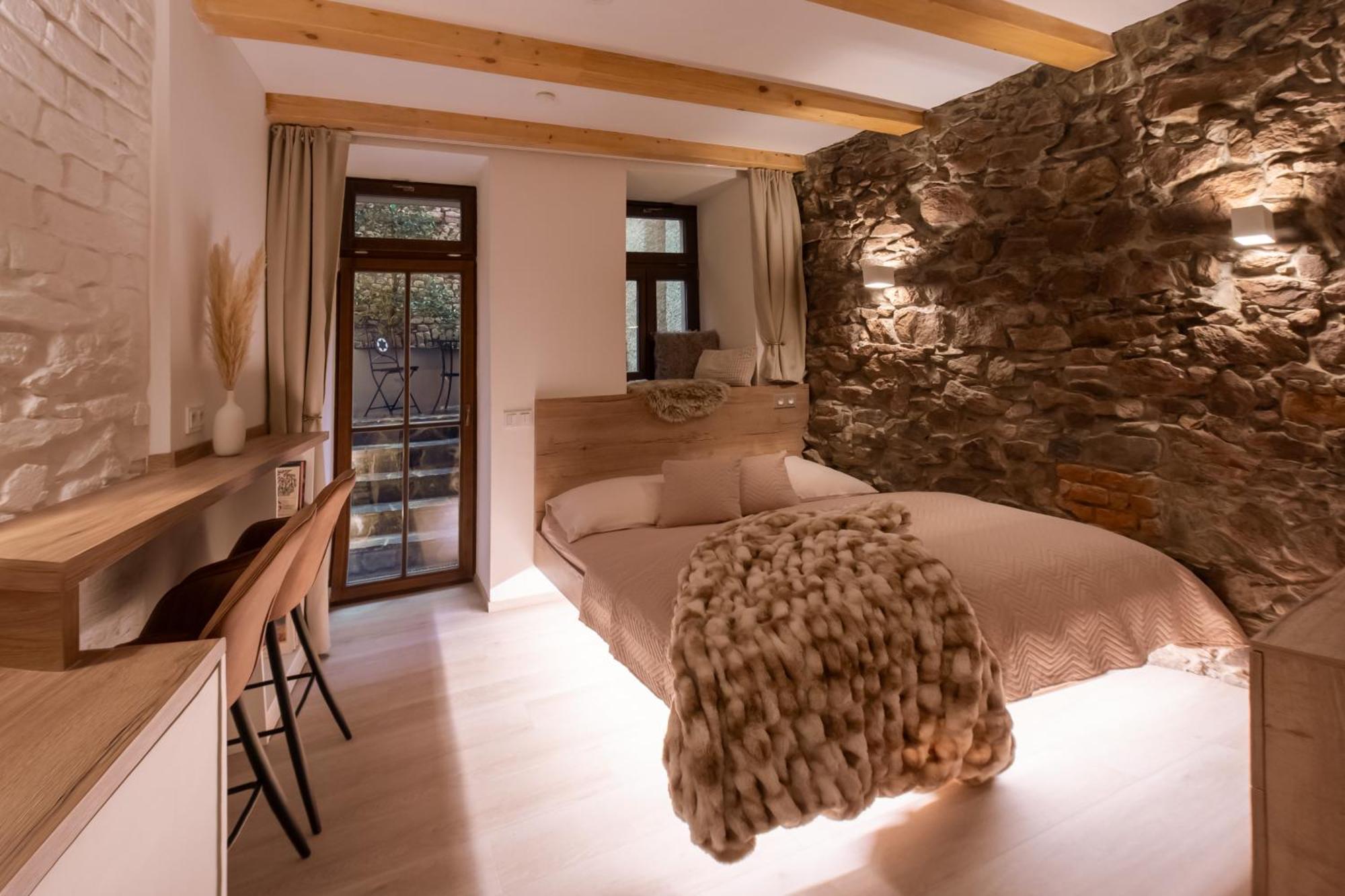 أولوموك White Wolf Boutique Apartments المظهر الخارجي الصورة