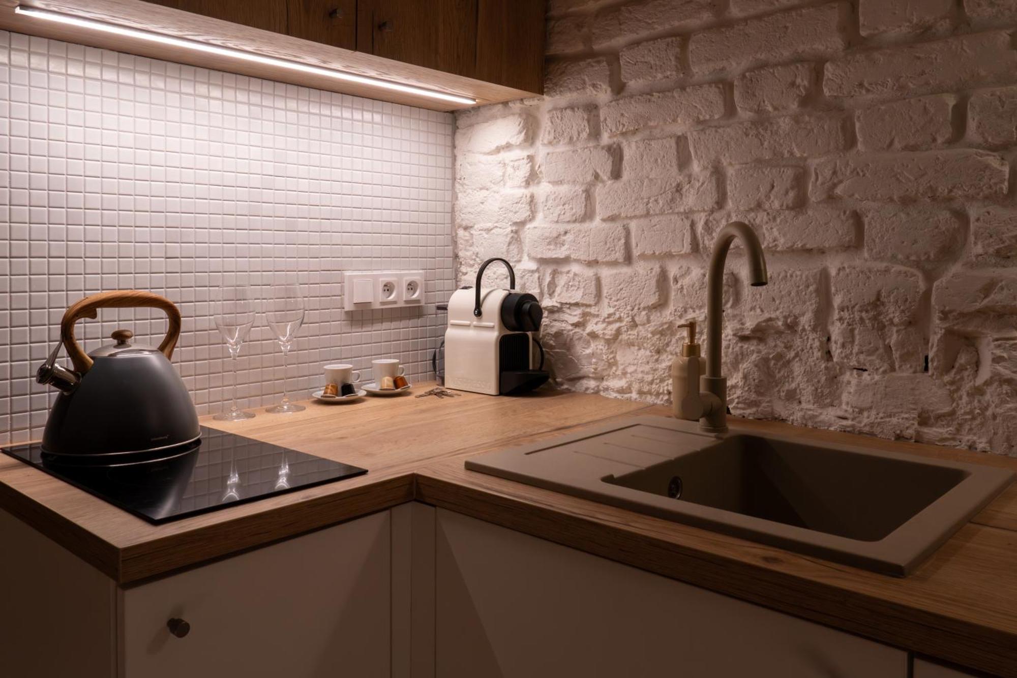 أولوموك White Wolf Boutique Apartments المظهر الخارجي الصورة